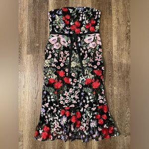 🔥 HOST PICK! 🔥 Sam Edelman NWT strapless floral midi embroidered dress